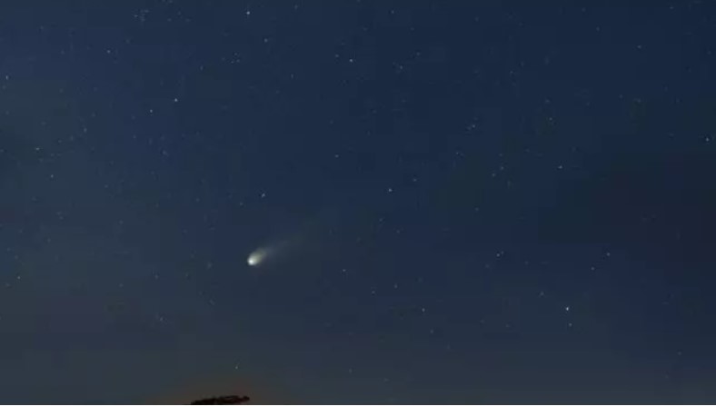 Cometa Do Diabo Pode Ser Visto No Brasil A Partir De Domin