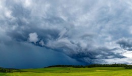 Inmet emite alerta de perigo de tempestade para todo Paraná nesta terça (16)