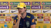 Fernando Diniz: "Ninguém tem que se preocupar em assumir o papel do Neymar"