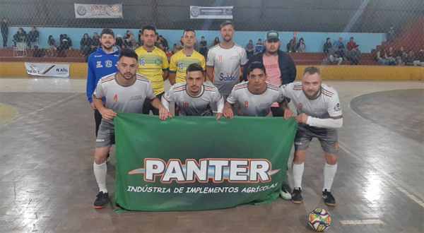 Panter Futsal/Ampére estreia com vitória para cima de São José do Cedro